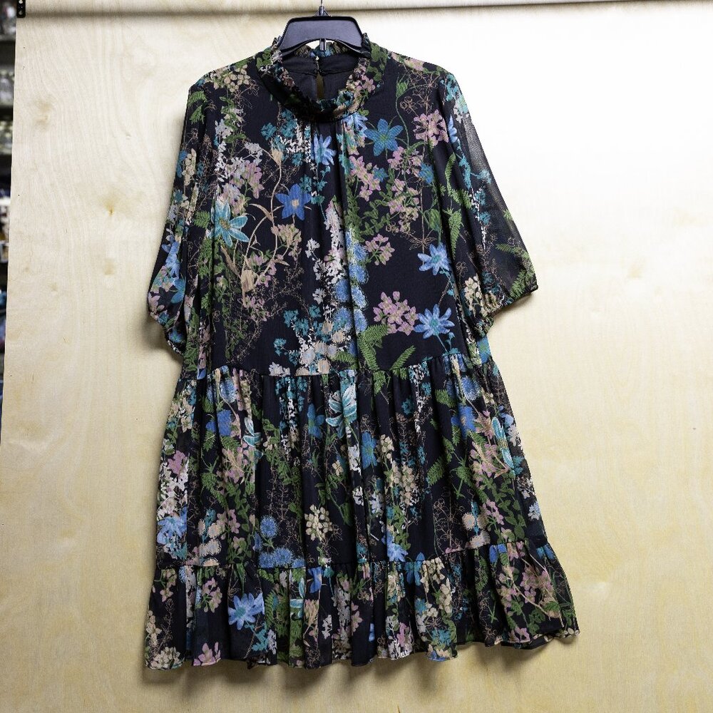 Melonie T Black Floral Dress with Ruffle Detail Women's Sz 16